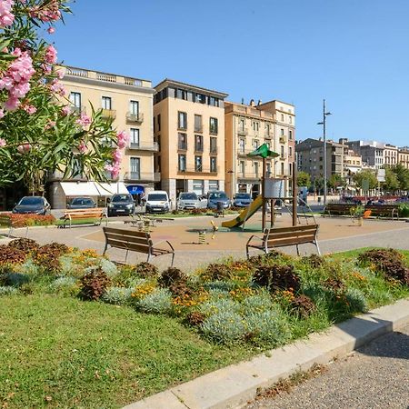 Apg Placa Catalunya Girona Exterior photo